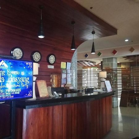 Imerex Plaza Hotel Angeles Exterior photo